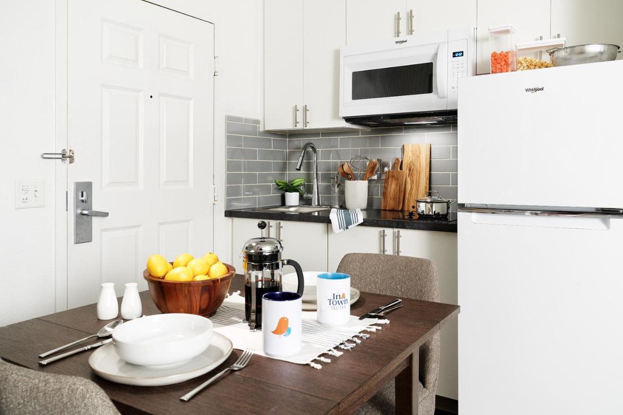 Intown Suites Extended Stay West Palm Beach Fl - Military Trail Rd Lake Park Exteriör bild